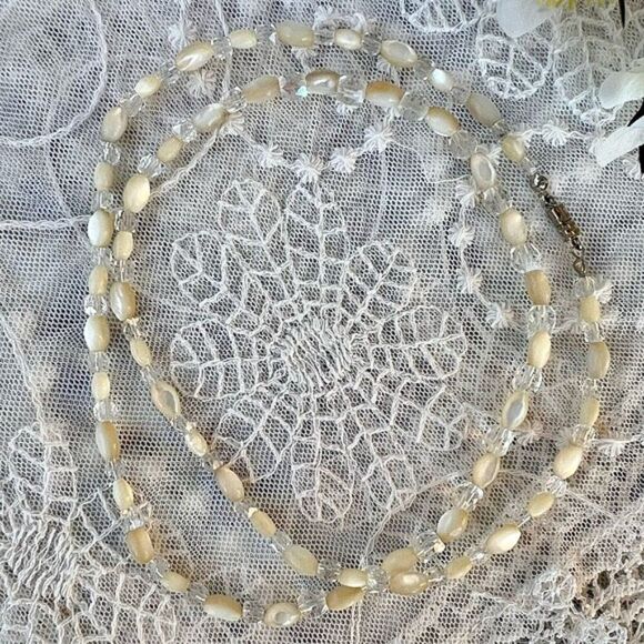 Vintage Mid-Century Mother of Pearl Rice Bead & Crystal Necklace ~27” - Picture 3 of 10